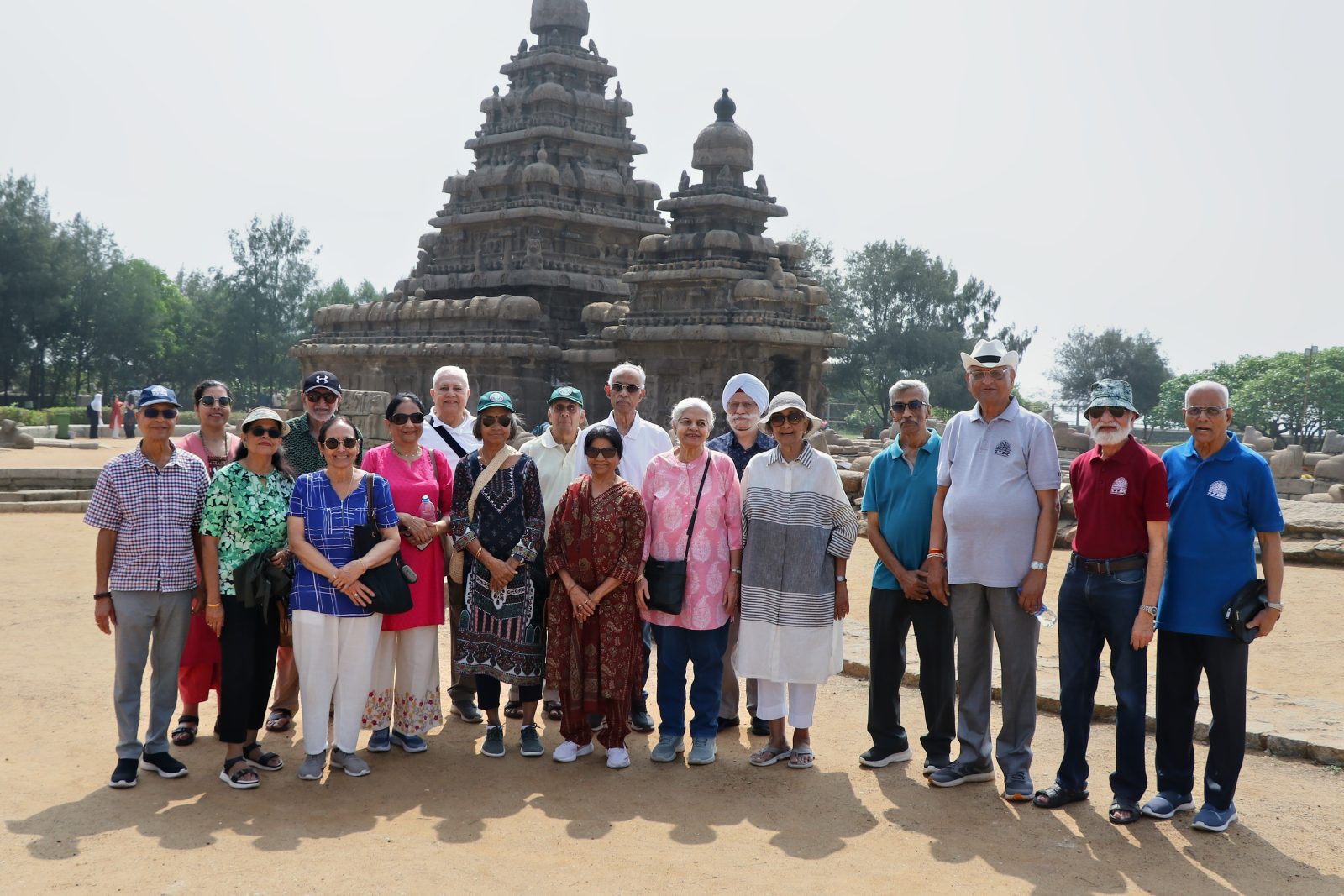 IIMA-1968-Batch-Reunion-Picture-